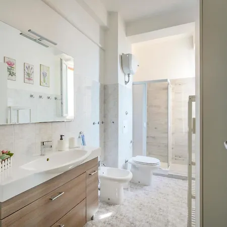 Mareluce Seaview 아파트 모노폴리